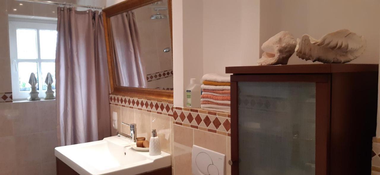 Tina'S Home ギュータースロー エクステリア 写真